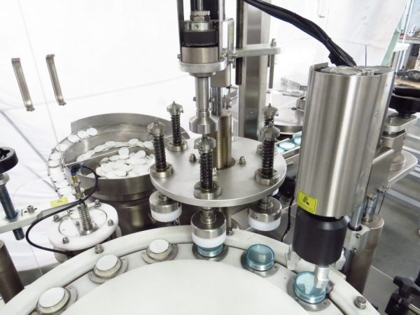 face cream filling machine